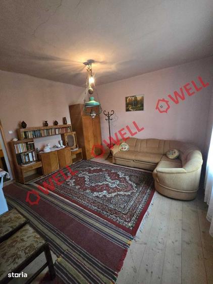 Casă cu 4 camere în Ormeniș