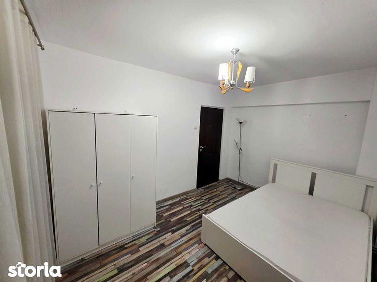 Apartament cu 3 camere decomandat în Pădurii