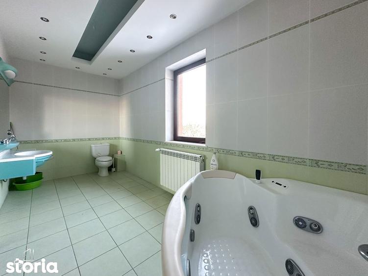 Casă cu Teren 1130 Mp în Pantelimon