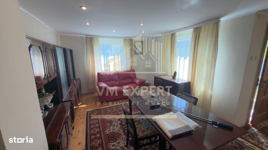 Casa 4 Camere Teren 1316 Mp Leresti Arges - 2
