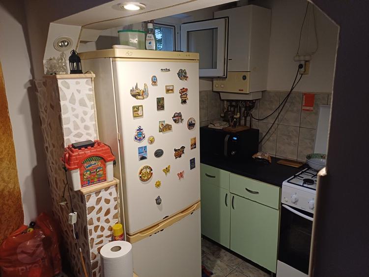 Apartament cu 2 camere decomandat în Micro 14