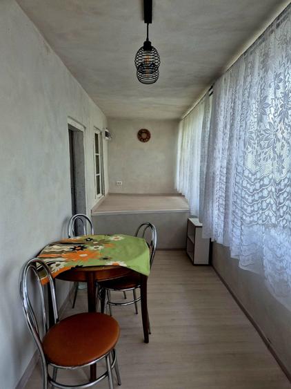 Casă cu 3 camere în Golfin