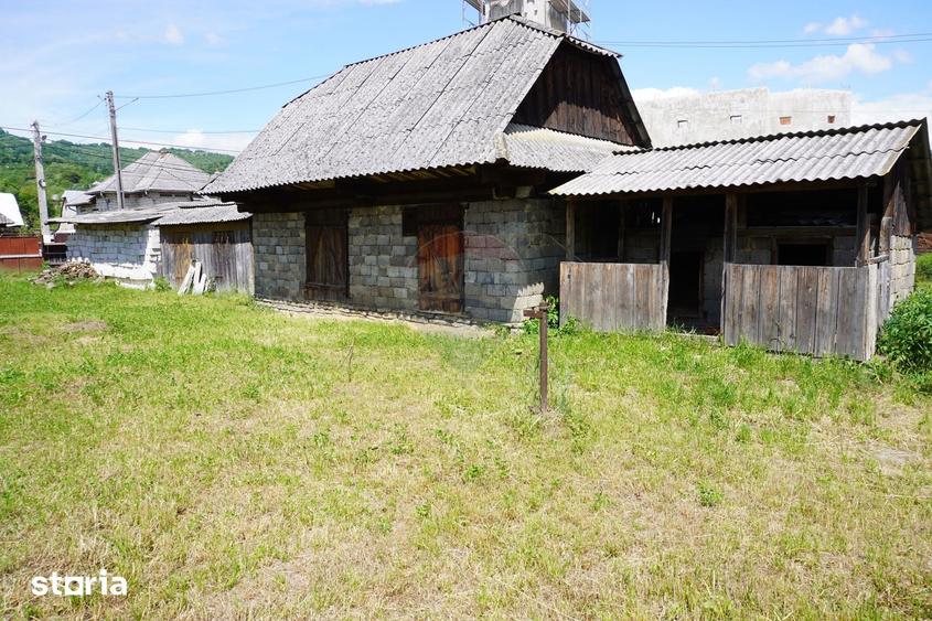 Casă cu 3 camere cu Teren 1922 Mp în Săliște