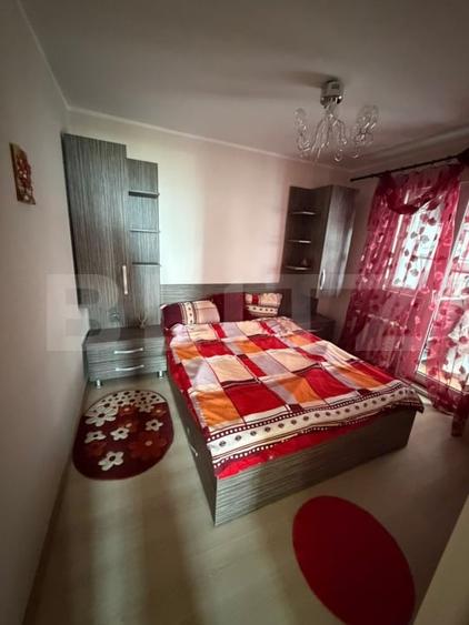 Apartament cu 4 camere decomandat, mobilat în Micro 20