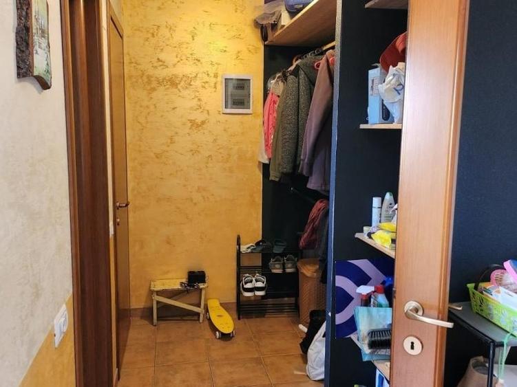 Casă cu 5 camere cu Canalizare în Dragomirești-Vale