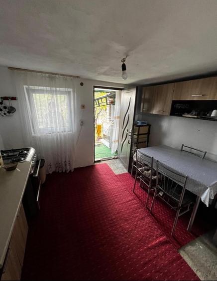 Casă individuală cu 3 camere cu Teren 3200 Mp în Fârtățești
