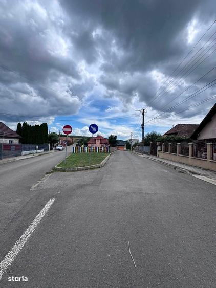 Casă cu 3 camere în Central