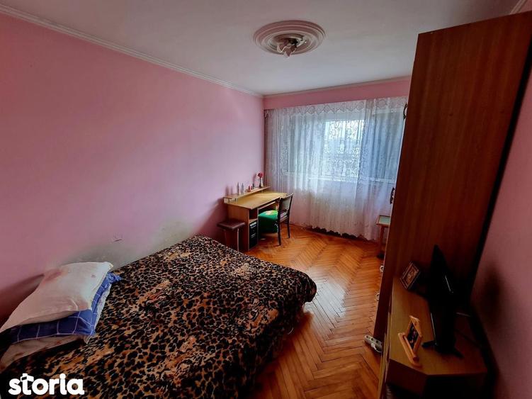 Gara mangaliei-apartament 2 camere decomandat 52 mp - 1