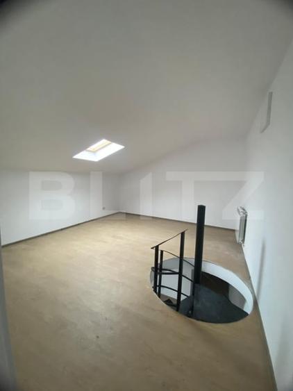 Apartament cu 3 camere semidecomandat în Ițcani