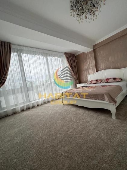 Penthouse cu 4 camere decomandat, mobilat în Apărătorii Patriei