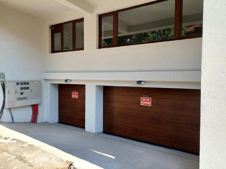 Apartament cu 3 camere decomandat în Floreasca