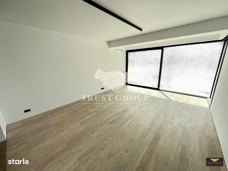 Apartament cu 2 camere decomandat în Tei