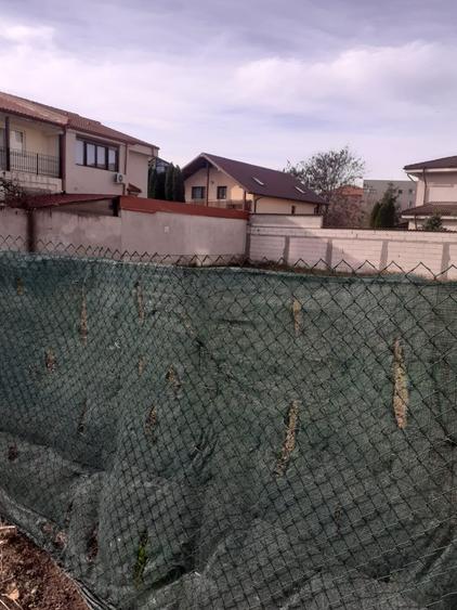 Teren Construcții intravilan de 500 mp, în Primo