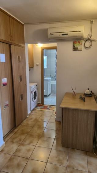 Apartament cu 2 camere decomandat în Sud