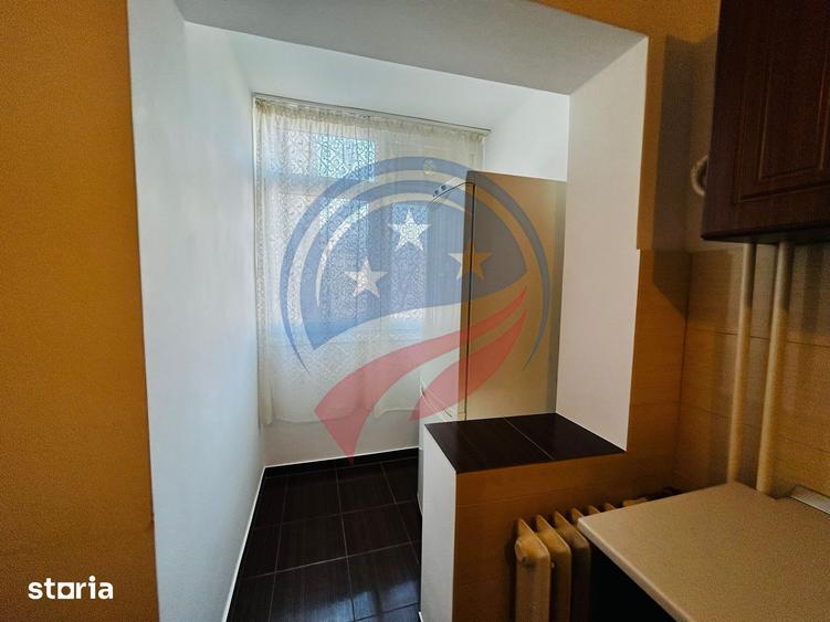 Apartament cu 4 camere în Valea Rosie