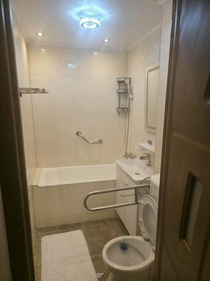 Apartament cu 2 camere semidecomandat în Titan