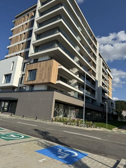 Apartament cu 2 camere decomandat în Bartolomeu