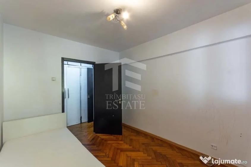 Apartament cu 3 camere semidecomandat în Mihai Bravu
