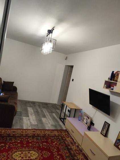 Casă cu 2 camere cu Teren 43 Mp în Casa de Cultură