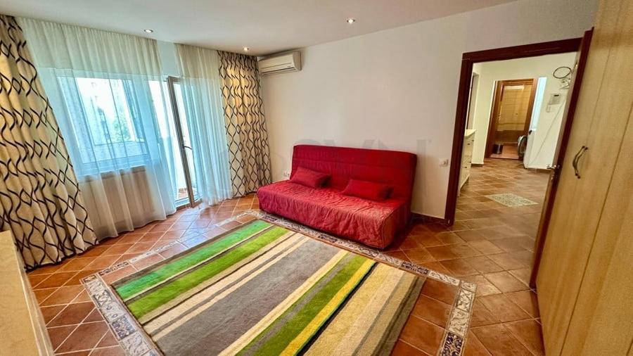 Apartament cu 2 camere decomandat în Decebal