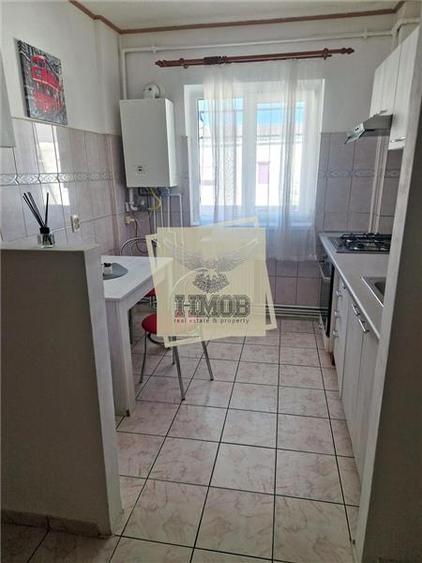 Apartament cu 2 camere decomandat în Hipodrom 4