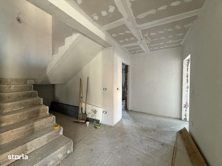 Casă cu 4 camere cu Teren 501 Mp în Săcălaz
