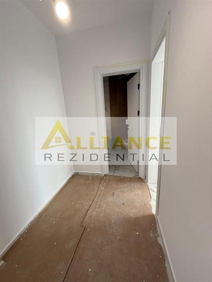 Apartament cu 3 camere decomandat în Berceni