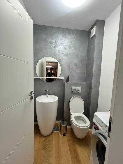 Apartament cu 3 camere decomandat, mobilat în Păcurari