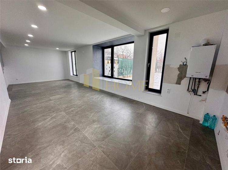 Casă cu 4 camere cu Teren 416 Mp în Păulești