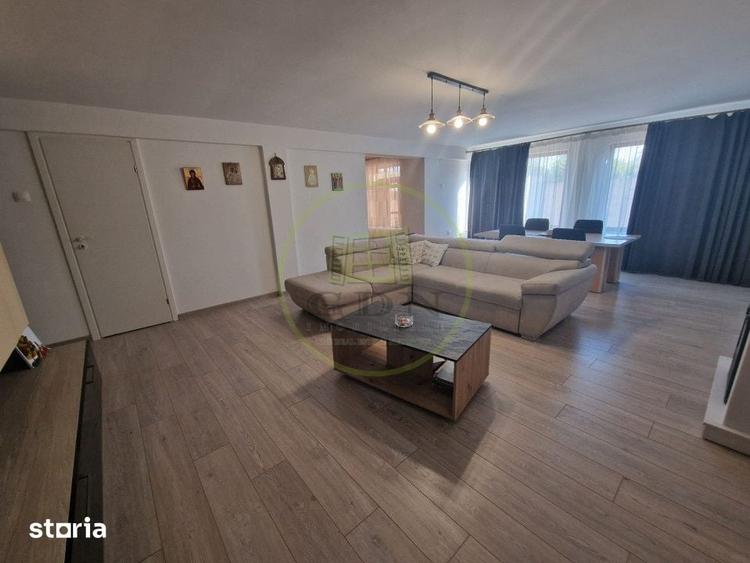 Casă cu 5 camere cu Teren 426 Mp în Sud