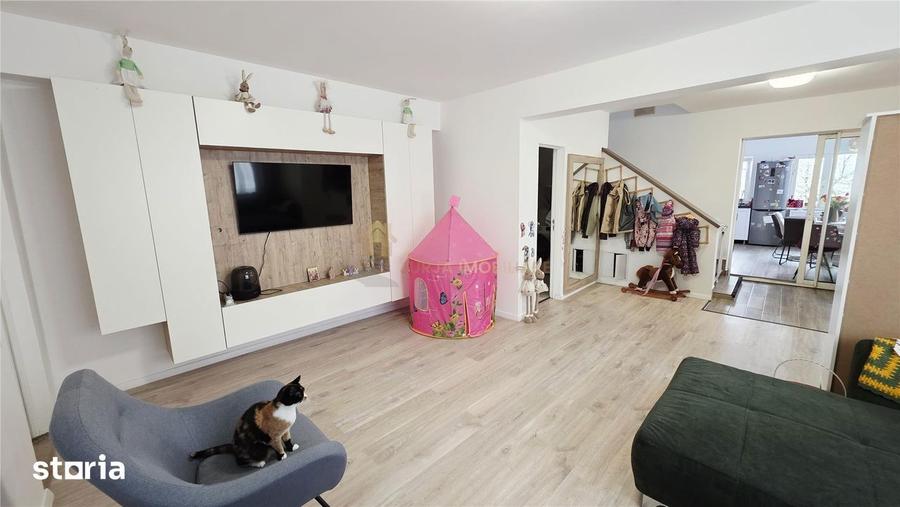 CASA 5 CAMERE 196 MP TEREN 225 MP DAMBUL ROTUND - 18