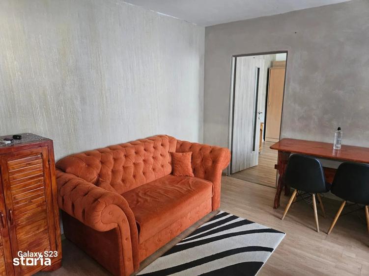 Apartament cu 2 camere decomandat în Mărăței