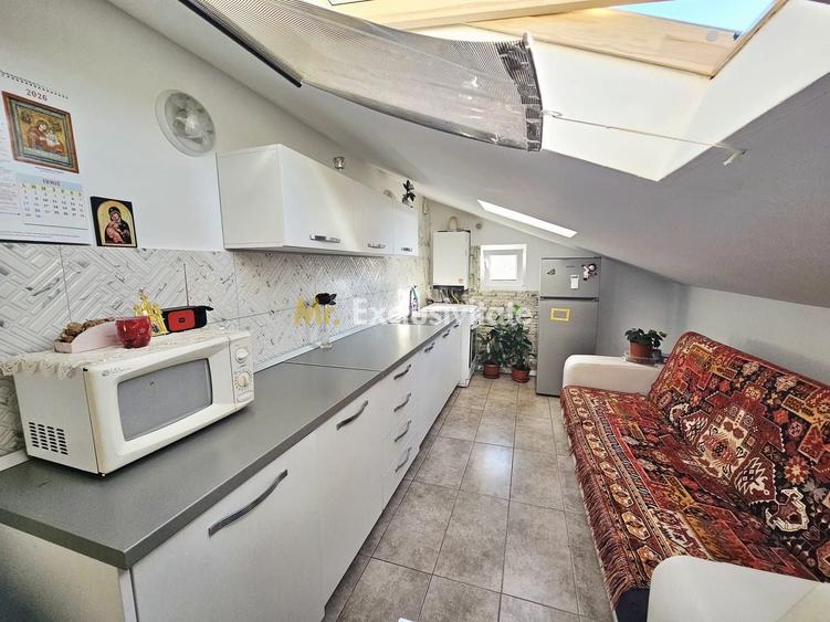 Apartament cu 3 camere semidecomandat, mobilat în Mănăștur