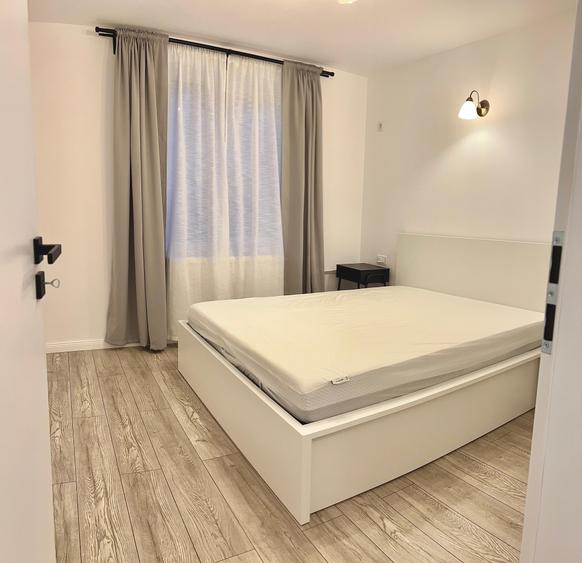 Apartament cu 2 camere decomandat, mobilat în Apărătorii Patriei
