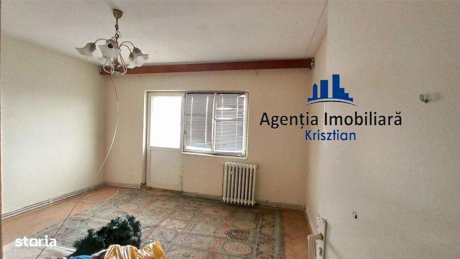 Apartament cu 4 camere zona strazii Botizului - 3