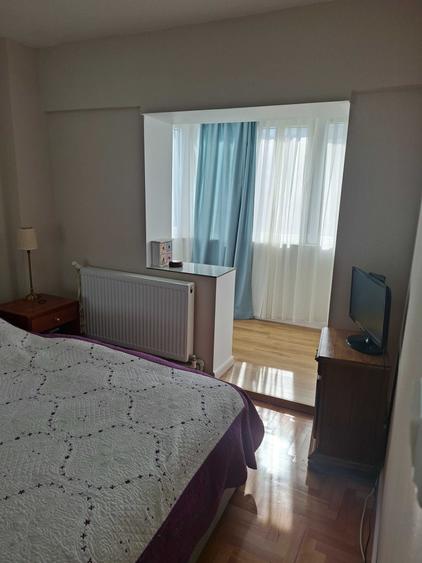 Apartament cu 4 camere decomandat în Ultracentral