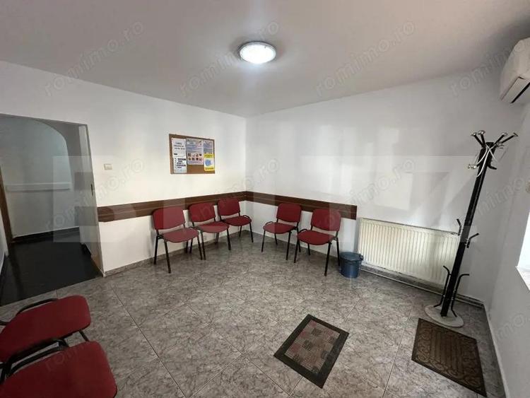 Apartament cu 3 camere decomandat în Micro 17