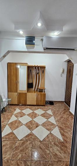 Inchiriez apartament 2 camere - 2