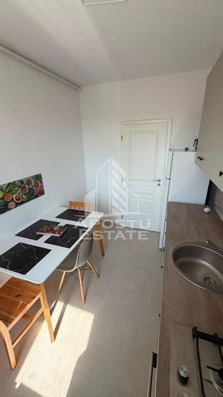 Apartament cu 55 camere decomandat în Calea Urseni