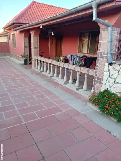 Casă cu 3 camere în Mihai Viteazu