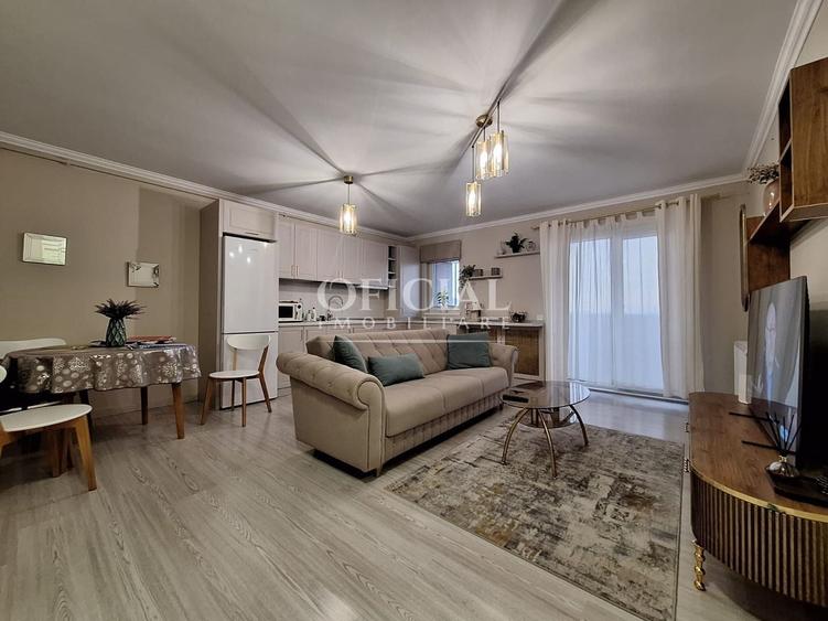 Apartament cu 2 camere semidecomandat, mobilat în Florești