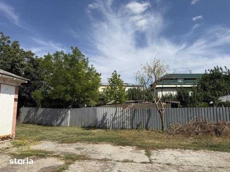 Casă cu 4 camere cu Teren 1300 Mp în Țiglina 1