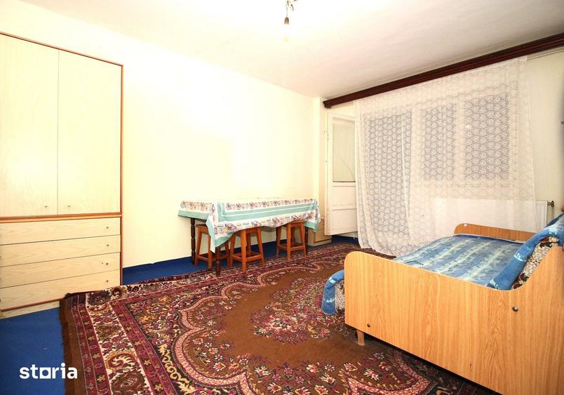 Apartament cu 2 camere decomandat în Energiei