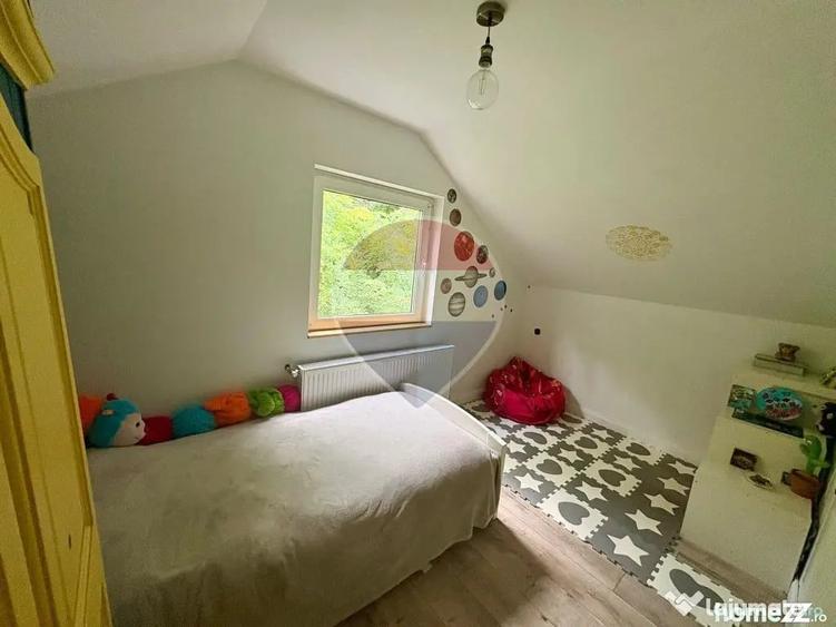 Casă cu 3 camere cu Teren 388 Mp în Valea Borcutului