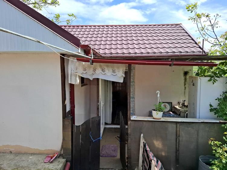 Casă cu 3 camere în Frumoasa