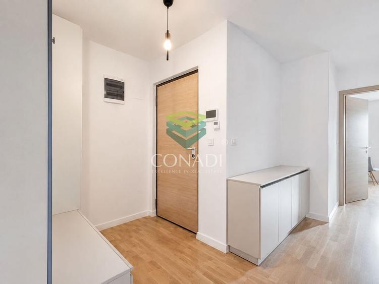 Apartament cu 3 camere semidecomandat, mobilat în Domenii