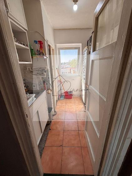 Apartament cu 2 camere semidecomandat, mobilat în Basarabia