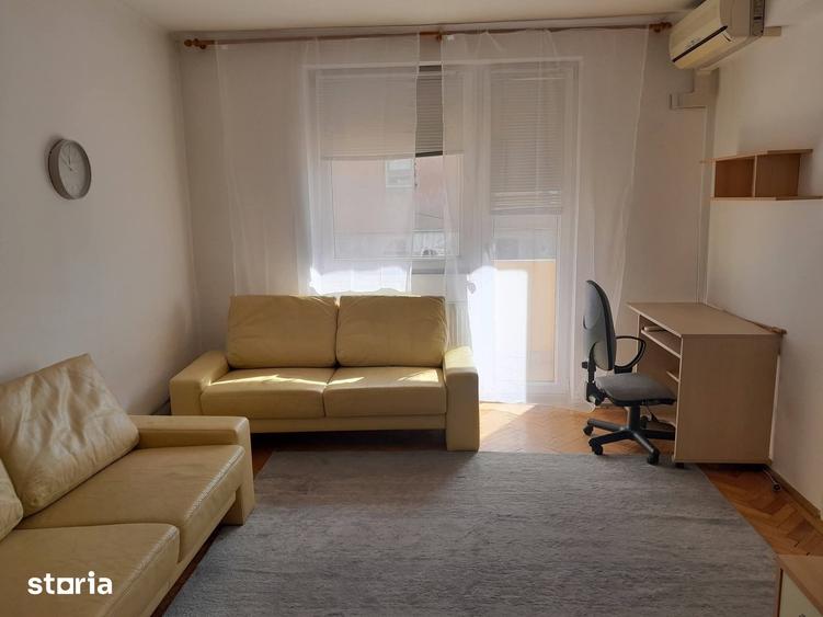 Apartament cu 2 camere decomandat în Complex Studențesc