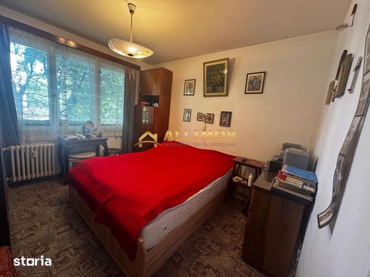 Apartament cu 2 camere semidecomandat în Democrației