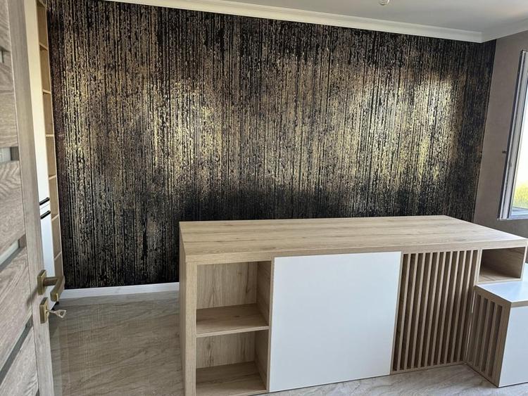 Casă individuală cu 6 camere cu Canalizare în Cârcea